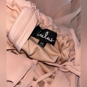 NEW Lulu's Light Pink Women's Dress